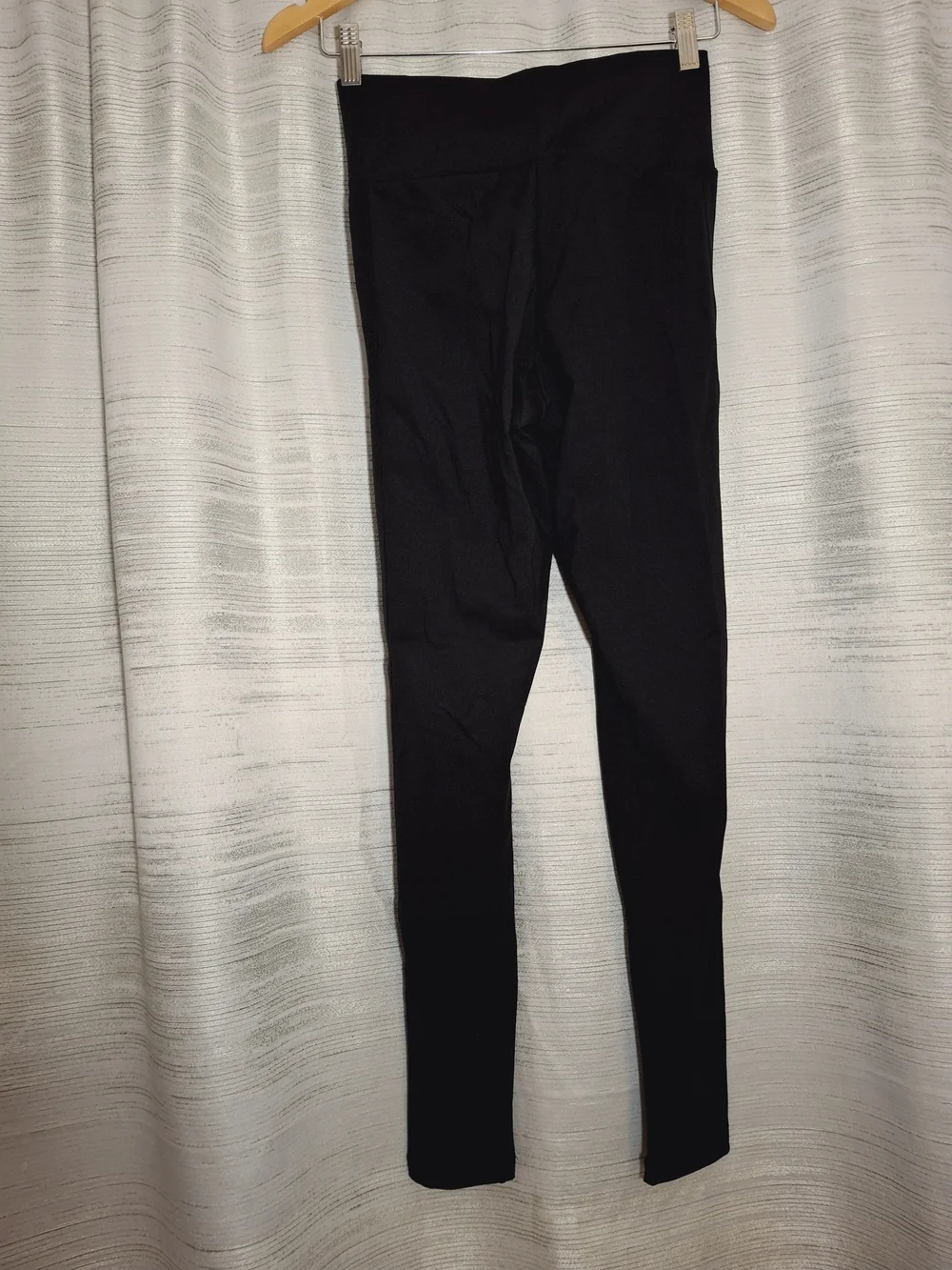 adidas Women's Black High-Waist Leggings NWT - Picture 7 of 7